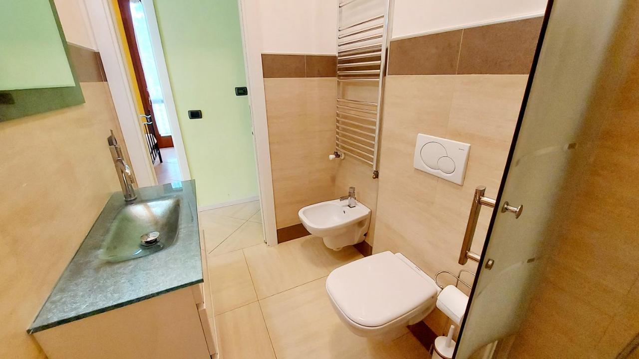 Colors Pool Apartment Bardolino Exterior foto